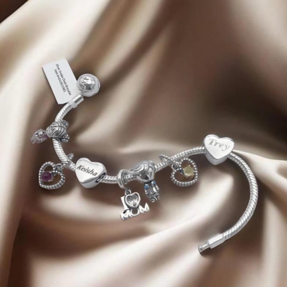 Linx Snake Chain Bracelet with Custom Mom Kids Names and Birthstones Charms